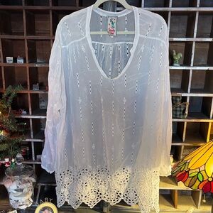 Johnny Was White Eyelet Blouse